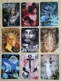 The Lunar Nomad Oracle: 43 Cards to Unlock Your Creativity and Awaken Your Intuition